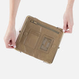 HOBO - Lauren-Clutch Wallet - BURNISHED SAGE IN METALLIC LEATHER