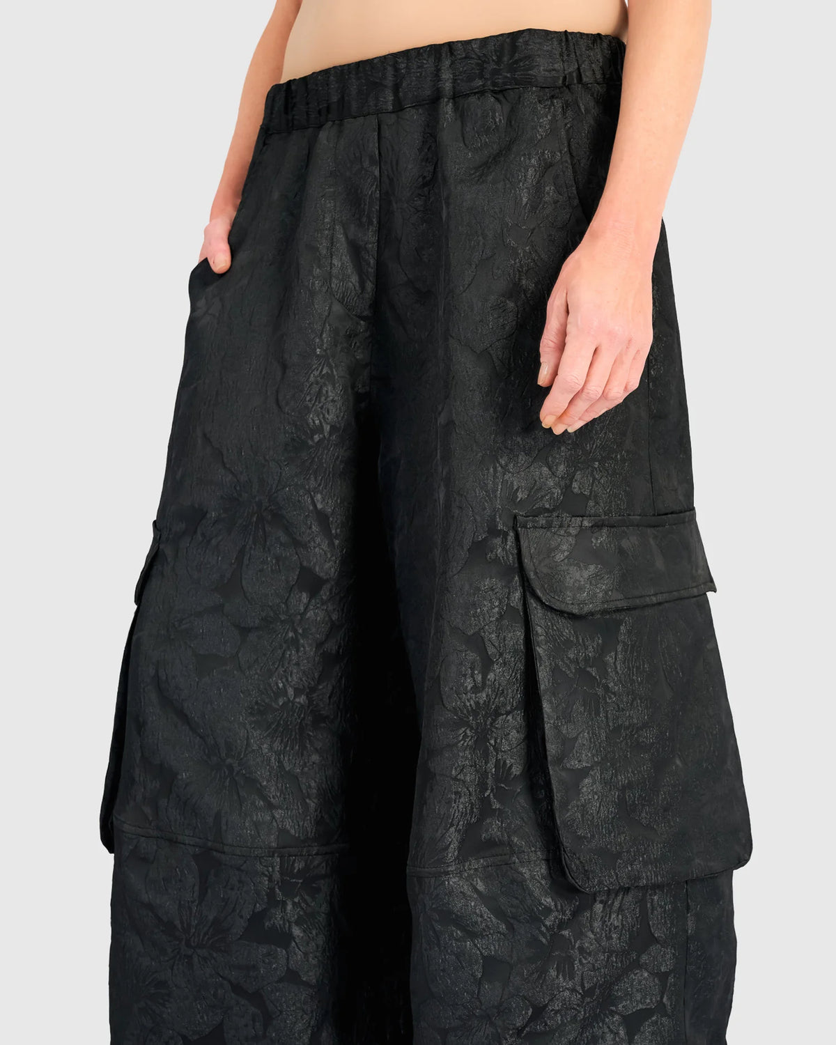 ALEMBIKA Damask Wide Cargo Pants - AP713O - ONYX