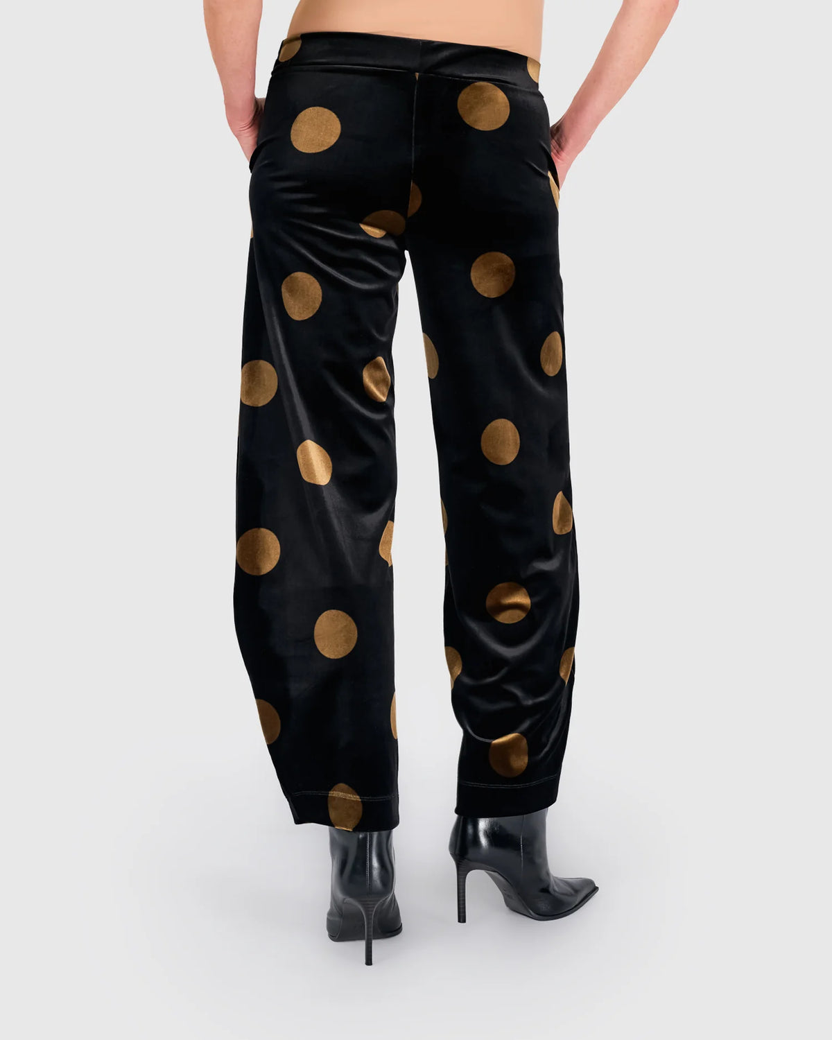 ALEMBIKA Everyday Velvet Flow Pants - AP716E - BLACK/GOLD DOT