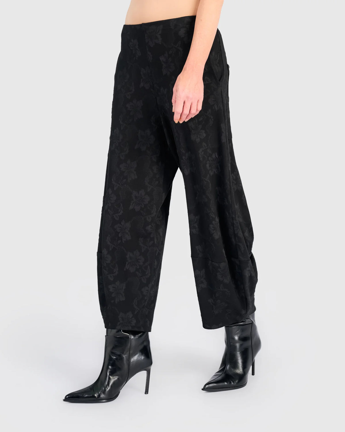 ALEMBIKA Candlewick Lantern Pants - AP722D - BLACK FLORAL