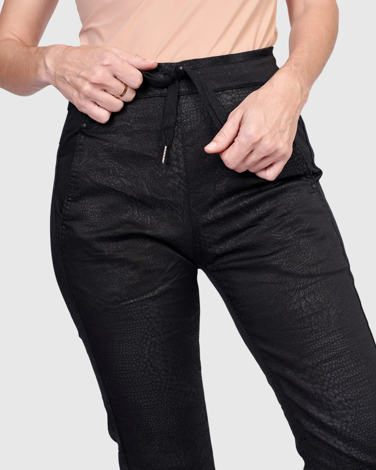 ALEMBIKA Cobra Iconic Stretch Jeans - EP285C - BLACK
