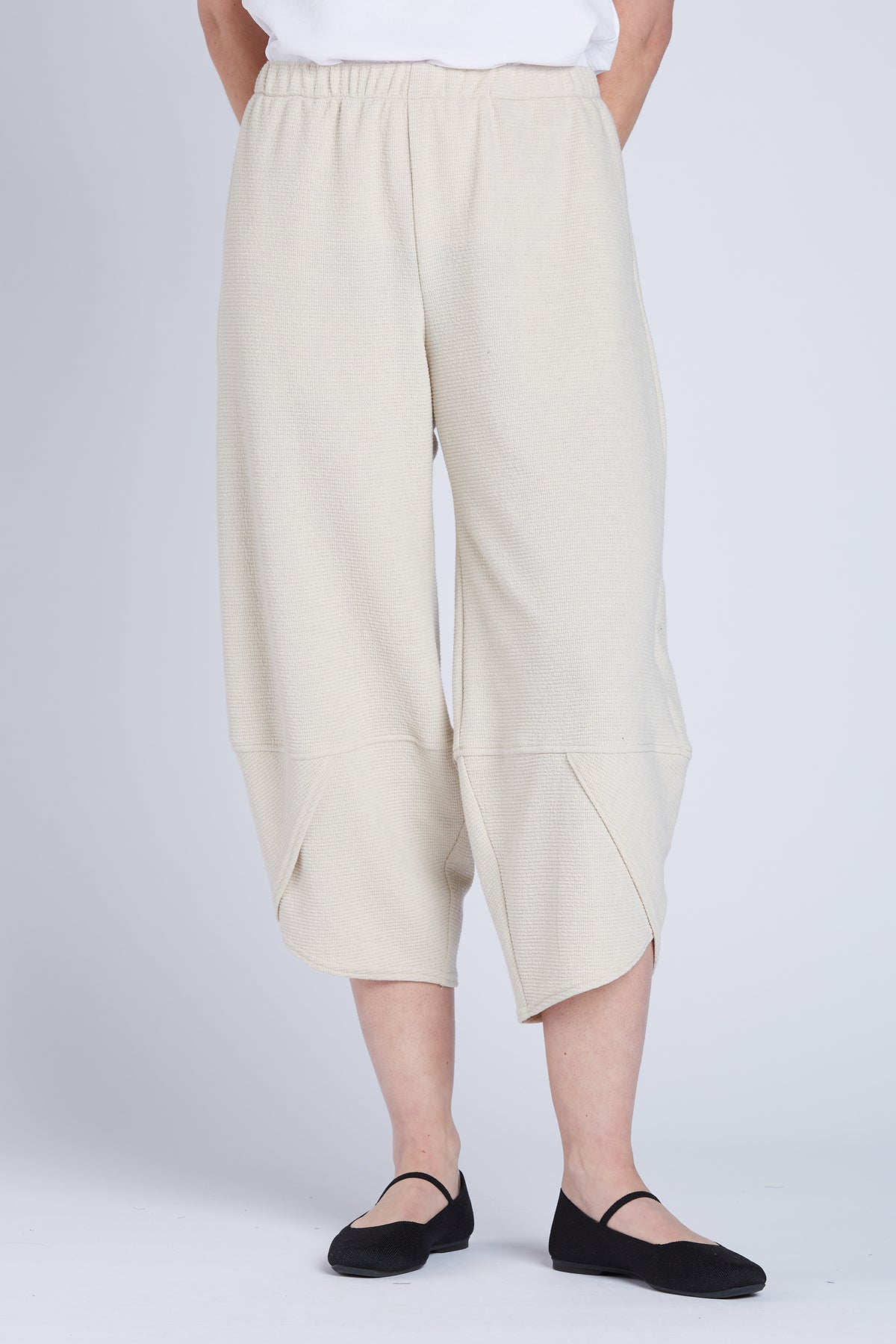 Sydney Project Harper Balloon Capri Pant - SEP104 - OATMEAL