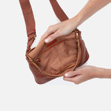 HOBO - Fern Large Belt Bag - RUST IN PEBBLED LEATHER