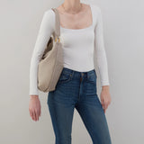 HOBO - Harley Hobo - TAUPE IN PEBBLED LEATHER