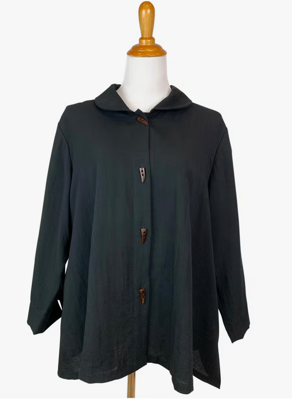 Fridaze AA85- Horn Button Linen Short Jacket- BLACK
