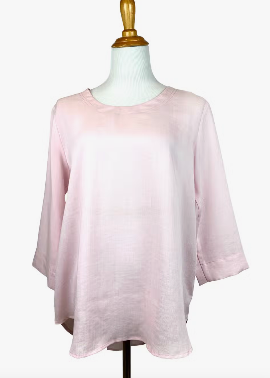 Fridaze AA210 - Anastasia Linen Pullover with Pleated Back - PETAL