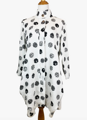 Fridaze AA87- Hidden Button Linen Long Jacket - BLACK OCTAGONS ON WHITE