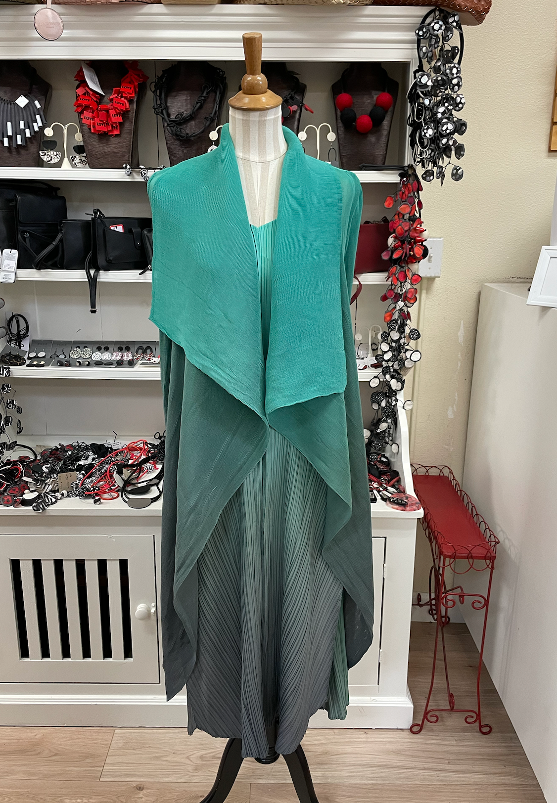 Alquema Long Collare Coat - VIVID GREEN TO SHADOW
