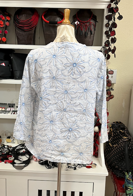 CUT LOOSE - Daisy Hi-Low Crop - 4477548