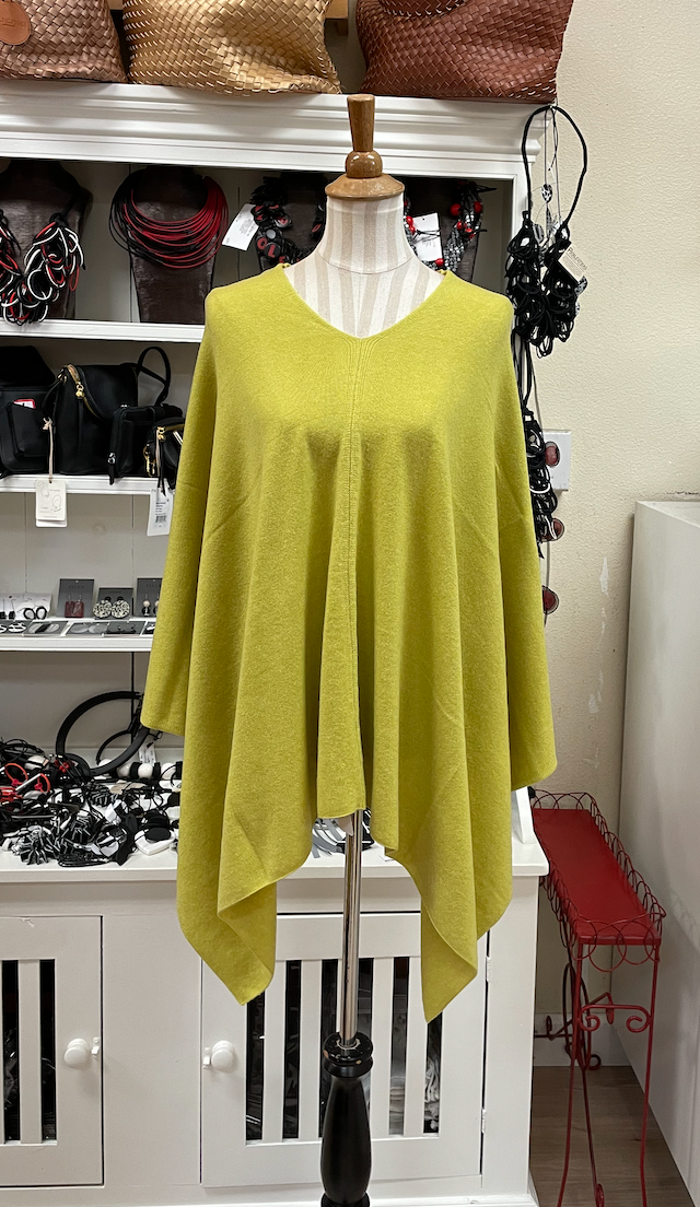 Dolma Cashmere Poncho - LIME