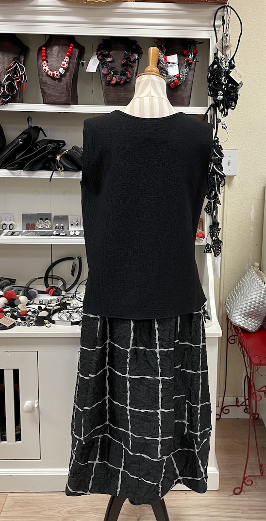 MOONLIGHT Solid Black Shell Tank - P 2001