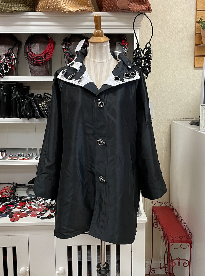 Oopera Raincoat - POLKA DOT - J1239RW-7 – The Total Look