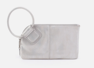 HOBO - Sable Wristlet - SILVER IN METALLIC LEATHER