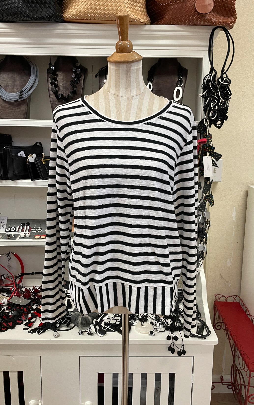 CUT LOOSE - Black/Natural Stripe Crop Top - 5997935