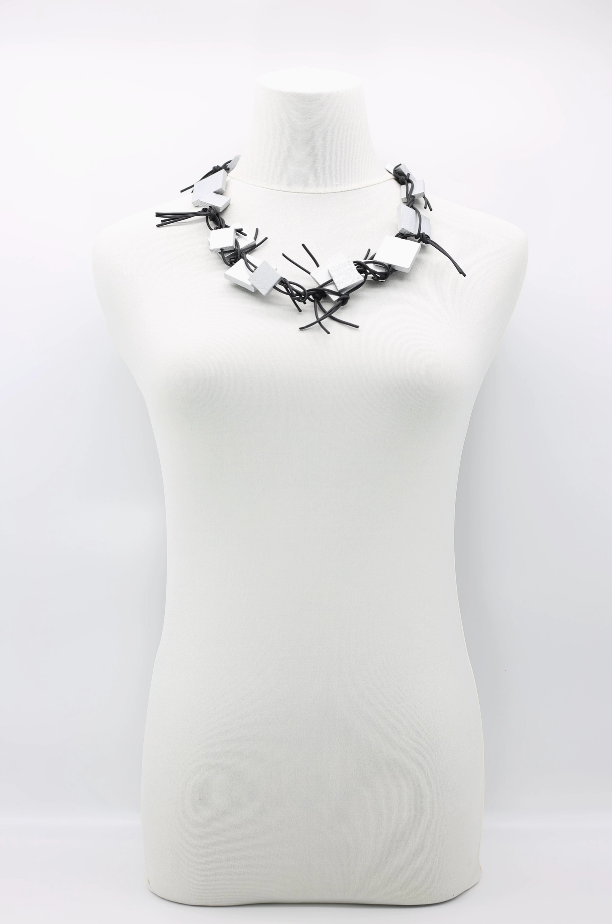 JIANHUI LONDON Silver Wooden Squares On Leatherette Chain Necklace