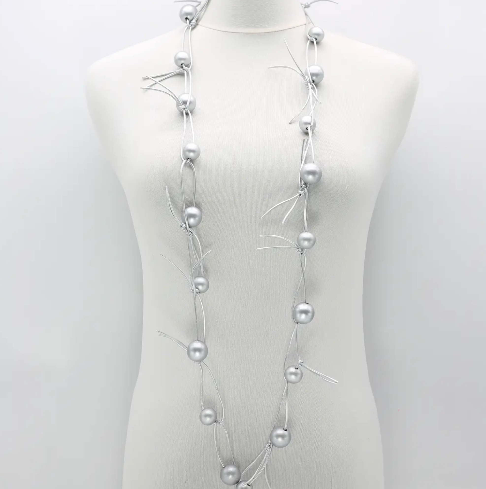 JIANHUI LONDON Silver With Silver Chain Round Beads On Leatherette Chain Necklace