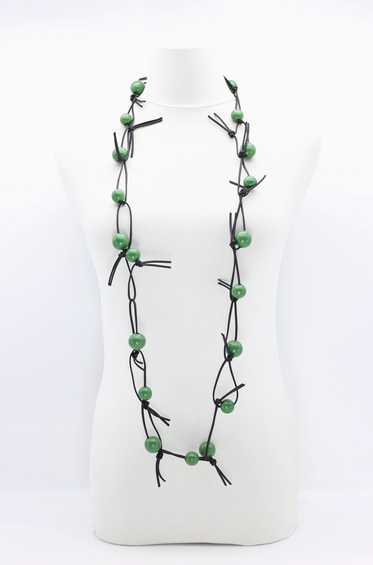 JIANHUI LONDON Spring Green Round Beads On Leatherette Chain Necklace