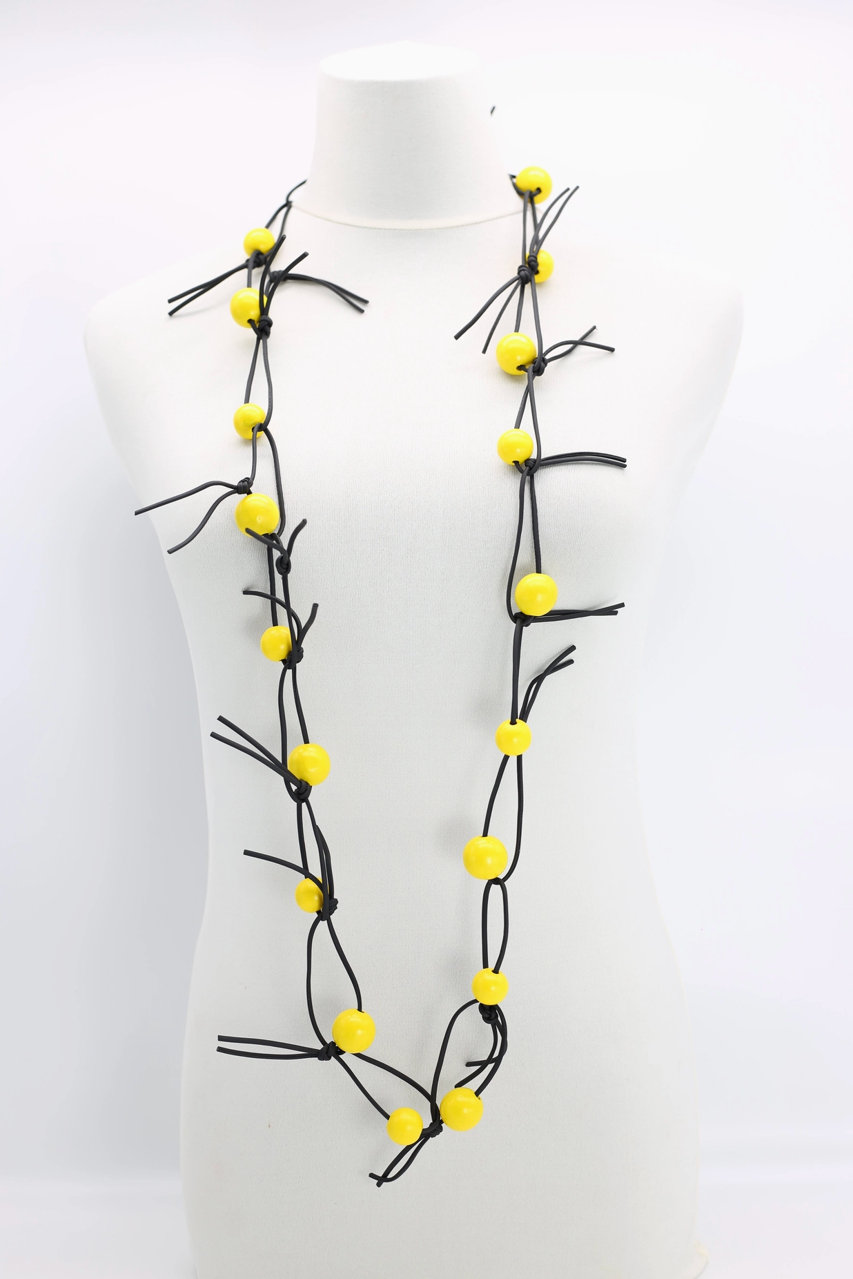 JIANHUI LONDON Yellow Round Beads On Leatherette Chain Necklace