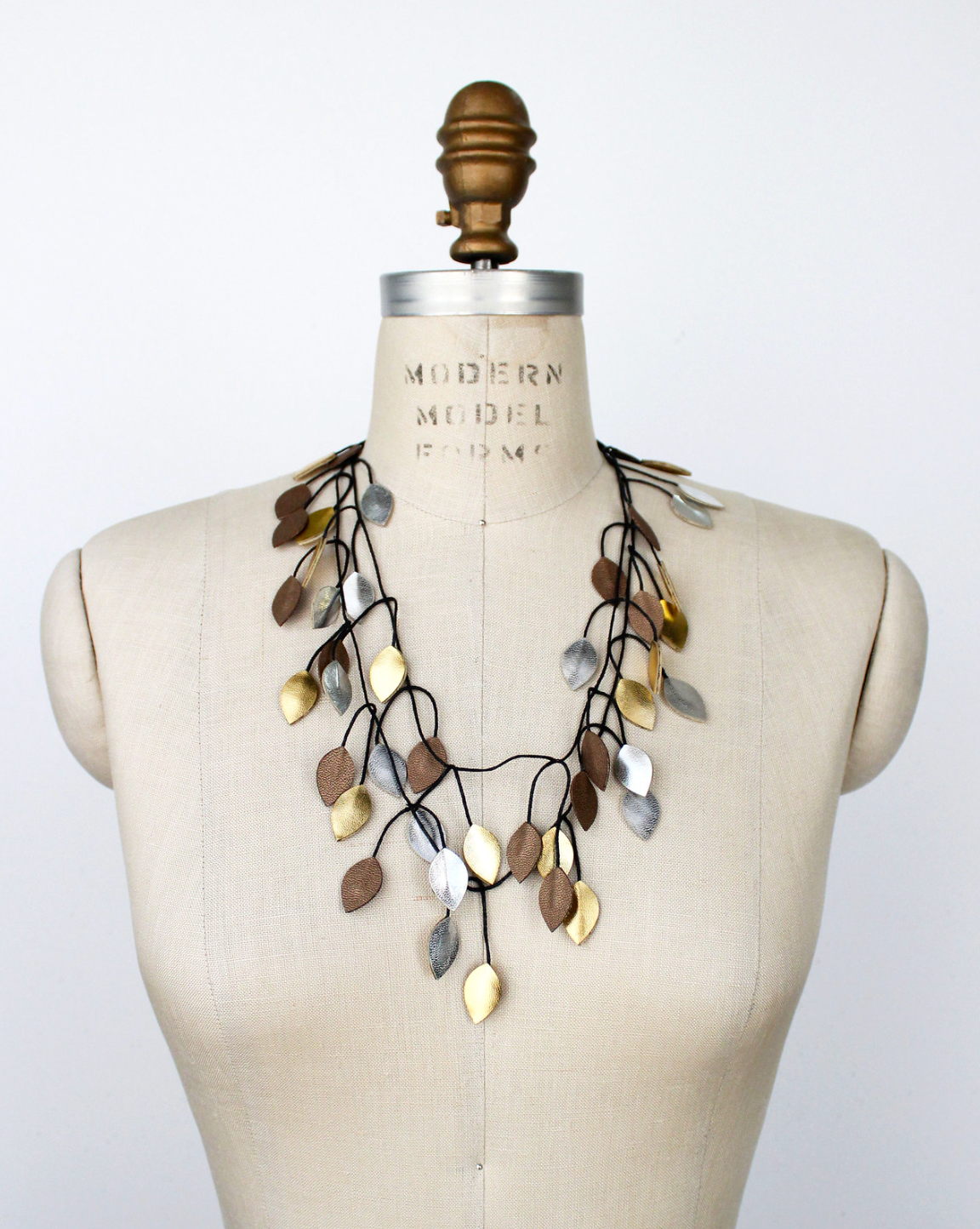 BEYOND THREADS Multi Vine Wrap Necklace