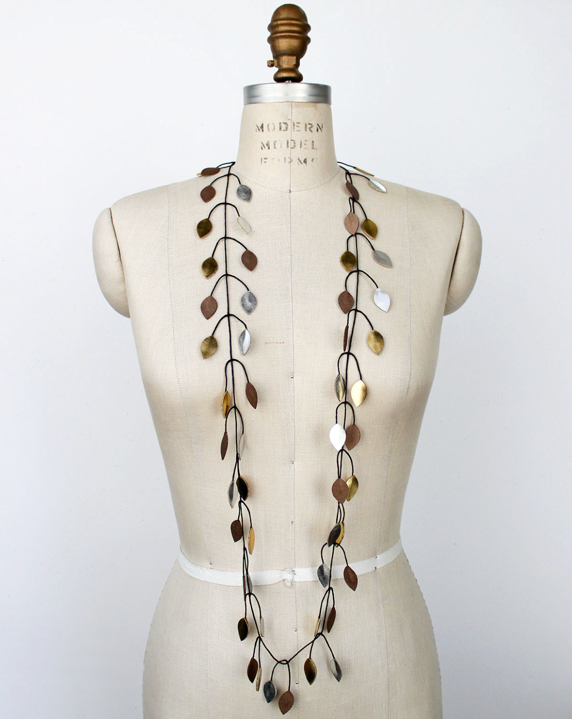 BEYOND THREADS Multi Vine Wrap Necklace
