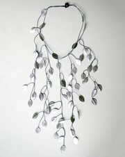 BEYOND THREADS Pewter Vine Necklace