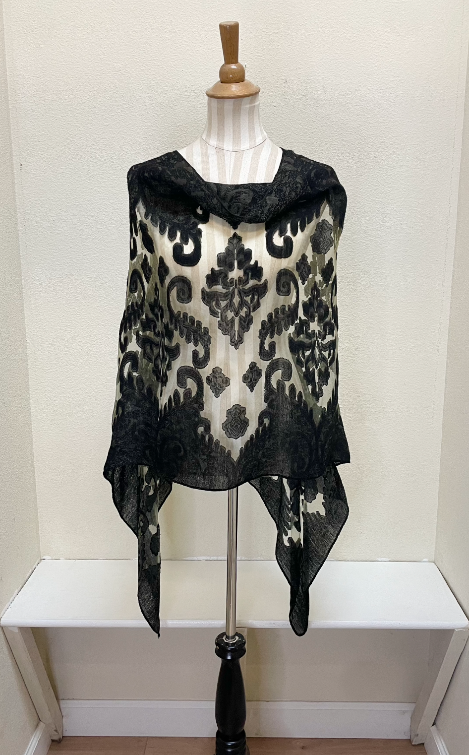 Spain In America Poncho - PRINT 29