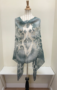 Spain In America Poncho - PRINT 32