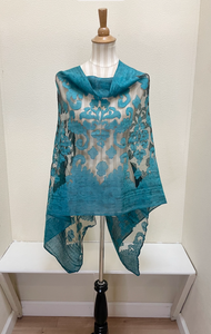 Spain In America Poncho - PRINT 22