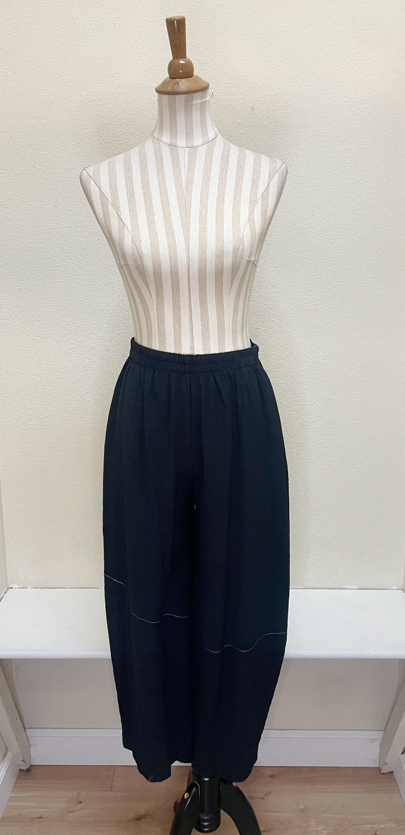Moonlight Pant - P 3922 (SOLID BLACK)