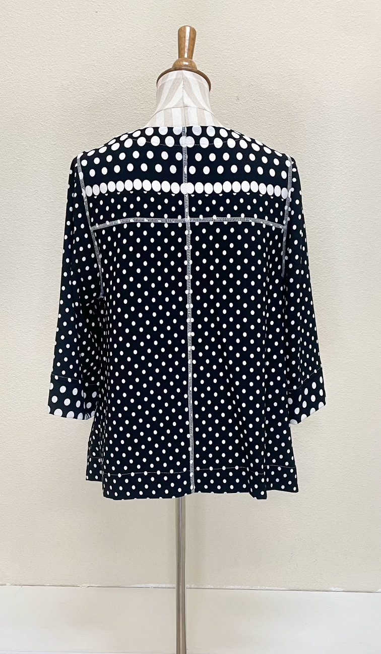 MOONLIGHT Button Down Marble & Black & White Mixed Pattern Dot Top - 3657