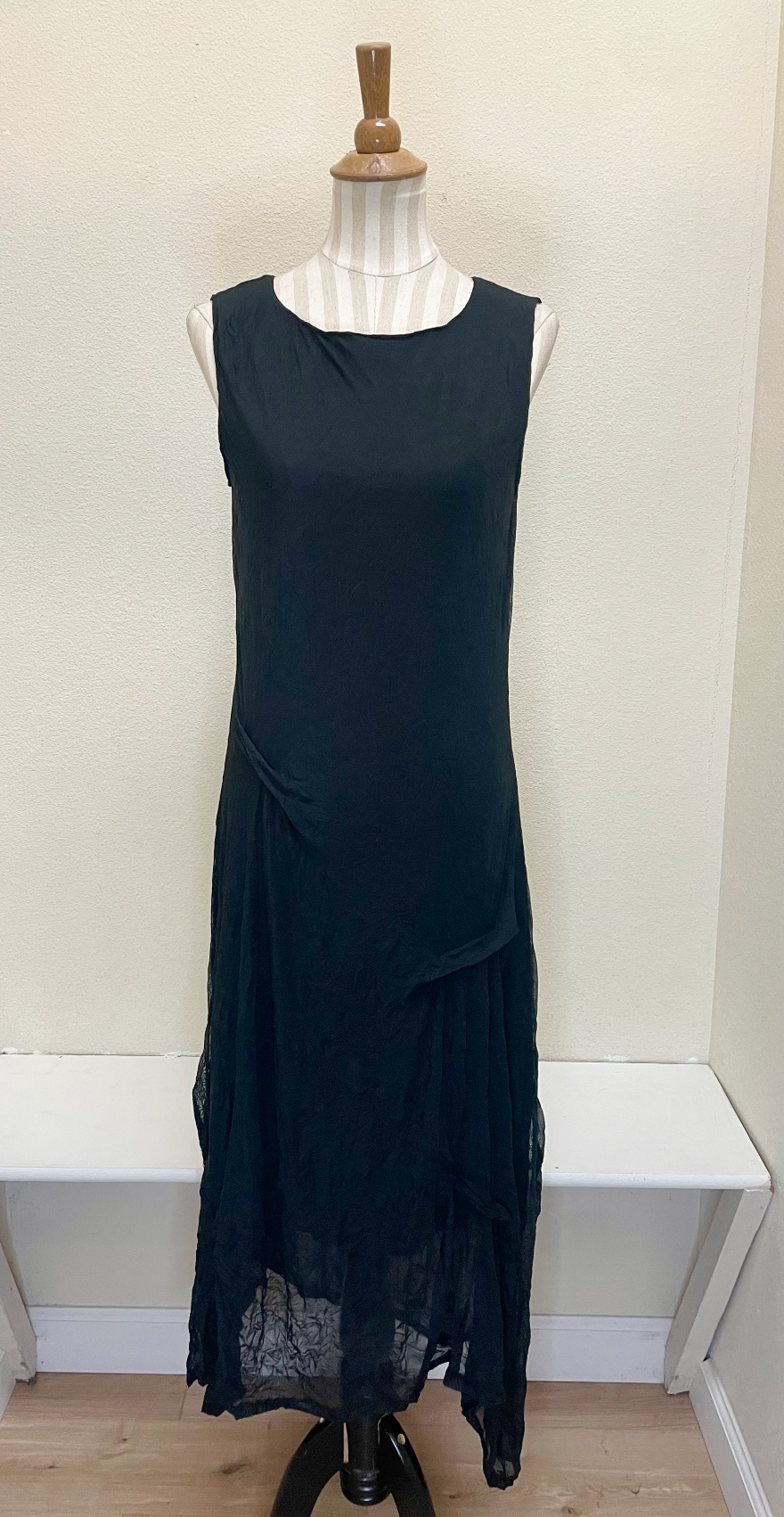 Kozan Colony Dress - BLACK CRINKLE