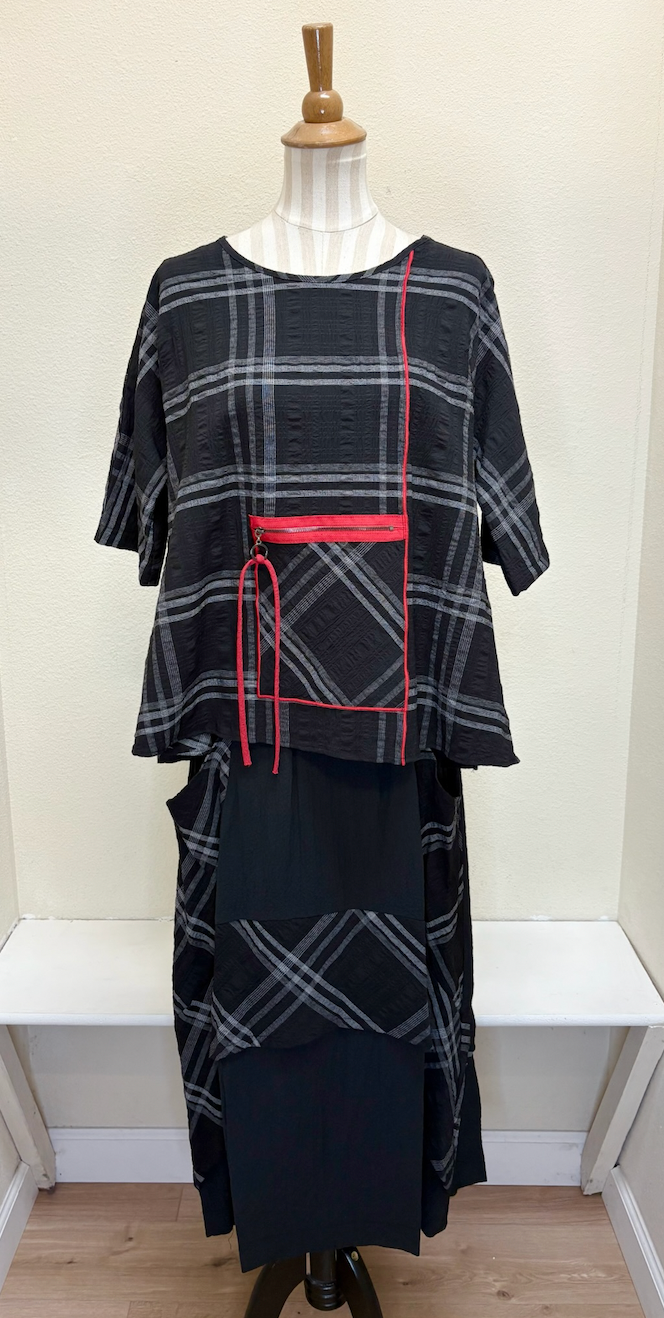 Moonlight Skirt - S 8671 - XL ONLY