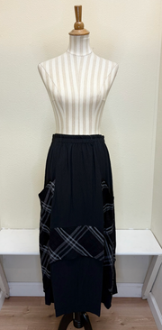 Moonlight Skirt - S 8671 - XL ONLY