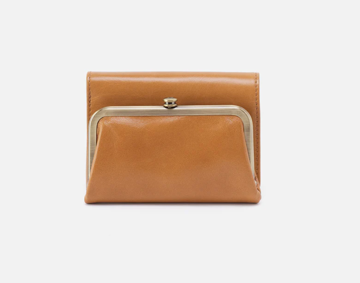 HOBO - Robin Compact Wallet - NATURAL IN POLISHED LEATHER