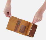 HOBO - Robin Compact Wallet - NATURAL IN POLISHED LEATHER