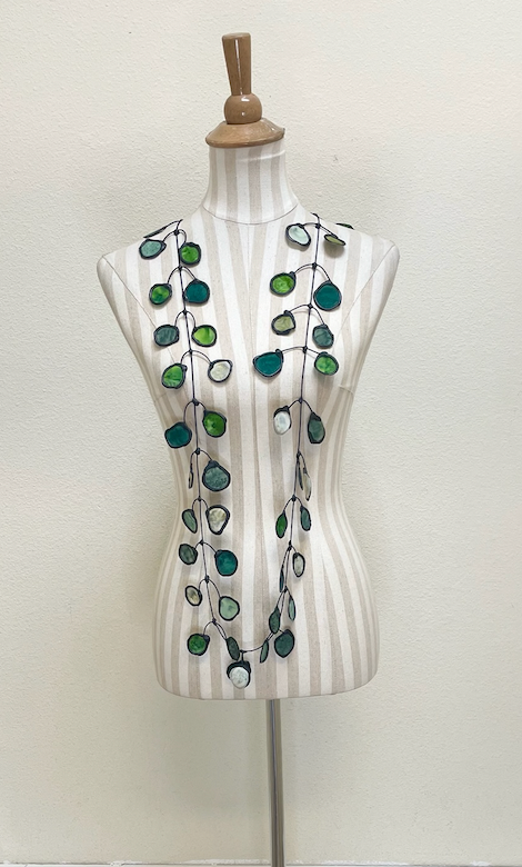ANNEMIEKE Large Green Mix Fabric Necklace