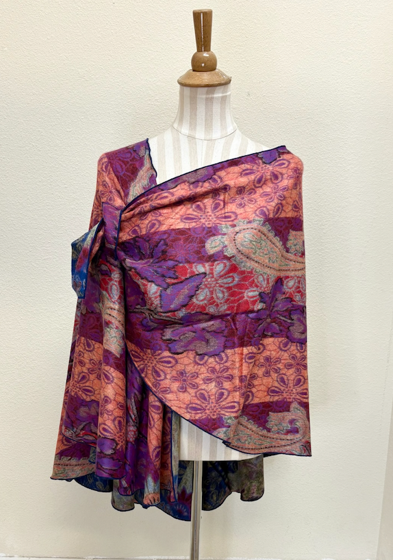 Rapti Cashmere Buckle Shawl - PRINT 2