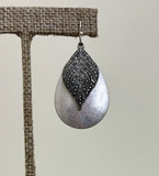 RAIN Silver Engraved Inlay Leaf Earring