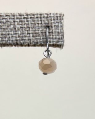 RAIN Light Crystal Short Dangle Earring