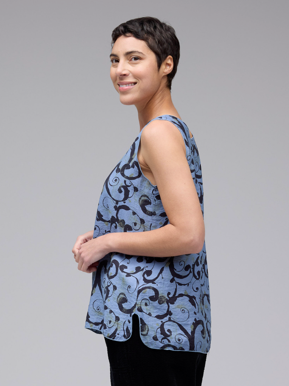 CUT LOOSE Swirl Longer Layering Tank - 6985805