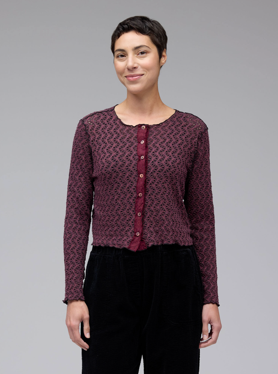 CUT LOOSE Blk/Nat Crochet Crop Cardigan - 0128949