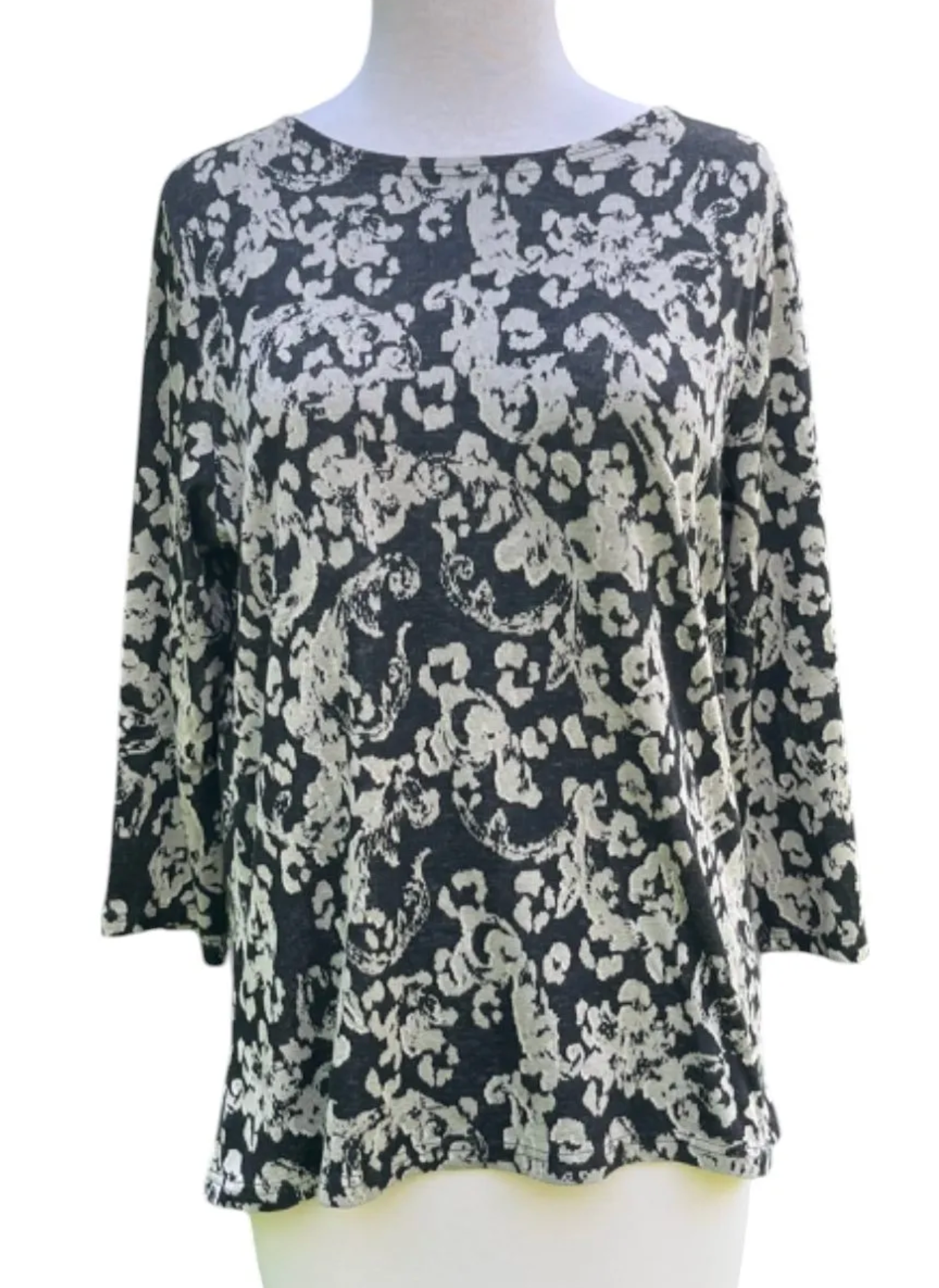 CUT LOOSE Floral Jacquard 3/4 Sleeve Boatneck Top - 6725060