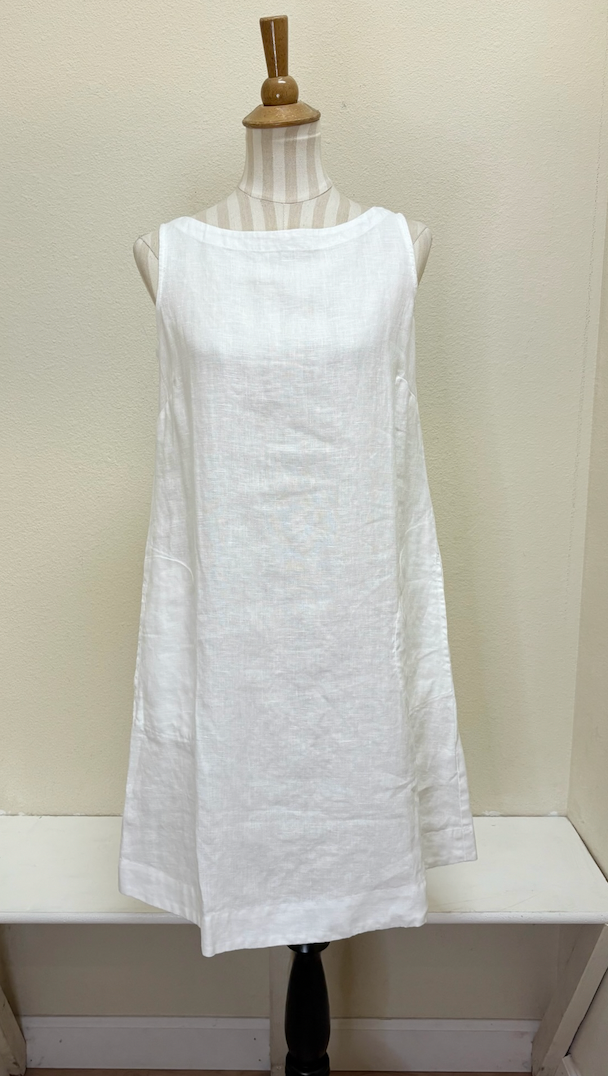 CUT LOOSE - Solid Linen Modern Shift - 4400337