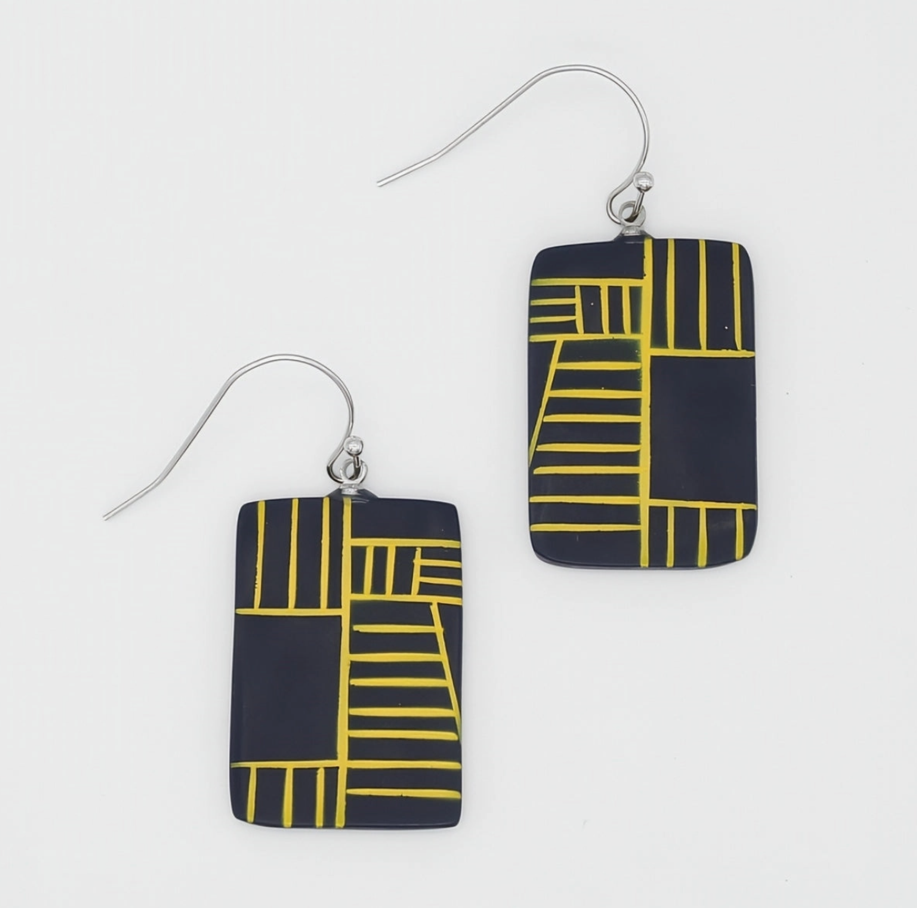 SYLCA Navy Geovibe Drop Earring