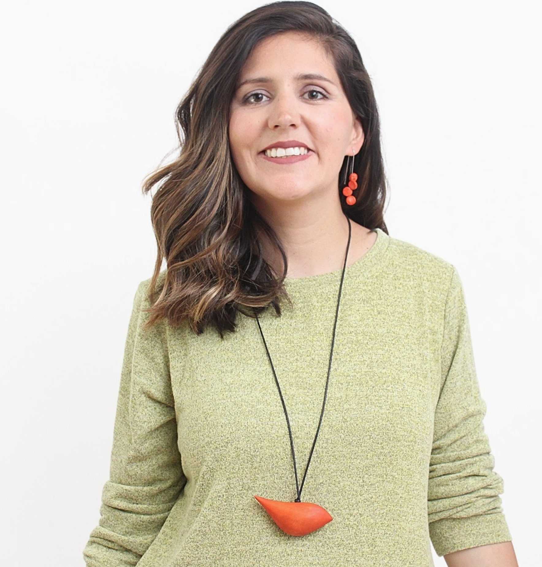 SYLCA Orange Robin Bird Wooden Pendant Adjustable Necklace