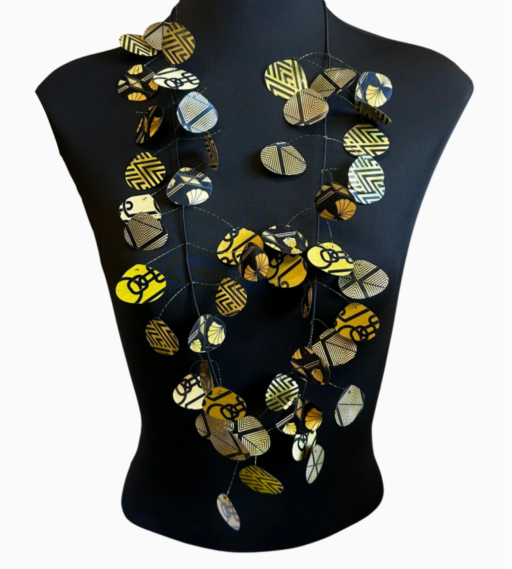 TAKARA Art Deco Clamshell Kinetics Necklace - CL45