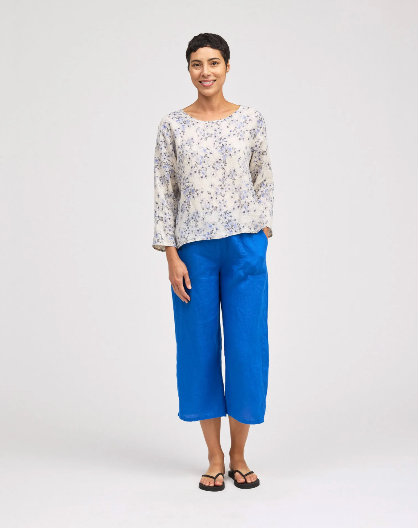 CUT LOOSE Morning Glory 3/4 Split Back Top - 4027965