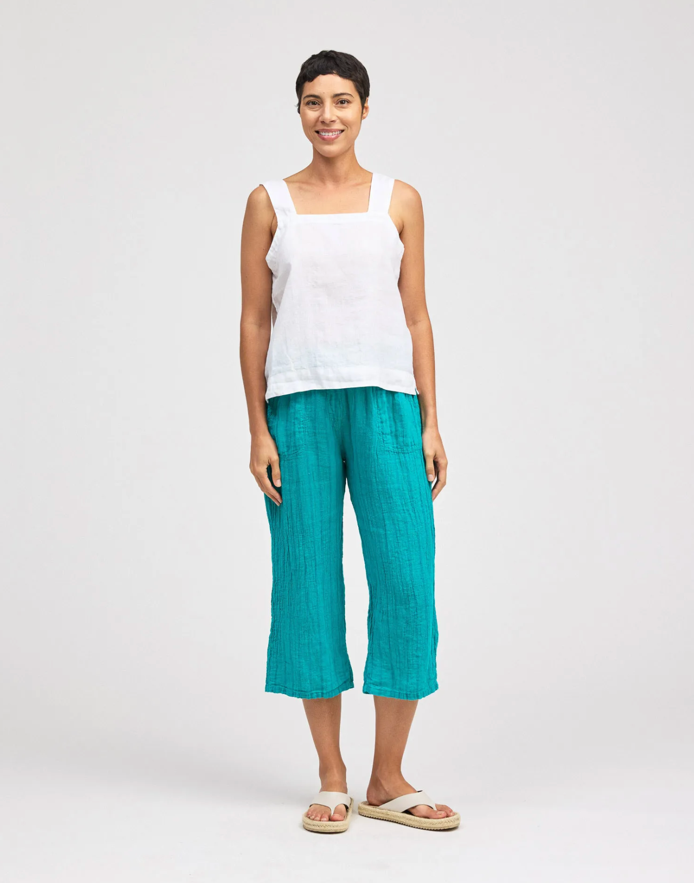 CUT LOOSE Hanky Linen Square Neck Shell - 4205887
