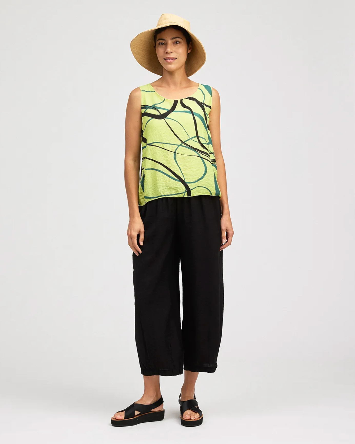 CUT LOOSE Rayon Parachute Cropped Pant with Darts - 6212088