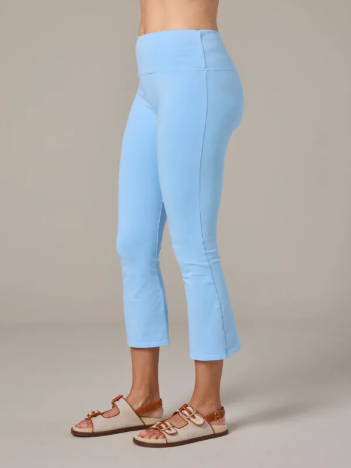 CUT LOOSE Solid Cotton Lycra Kick Flare Legging - 2402973